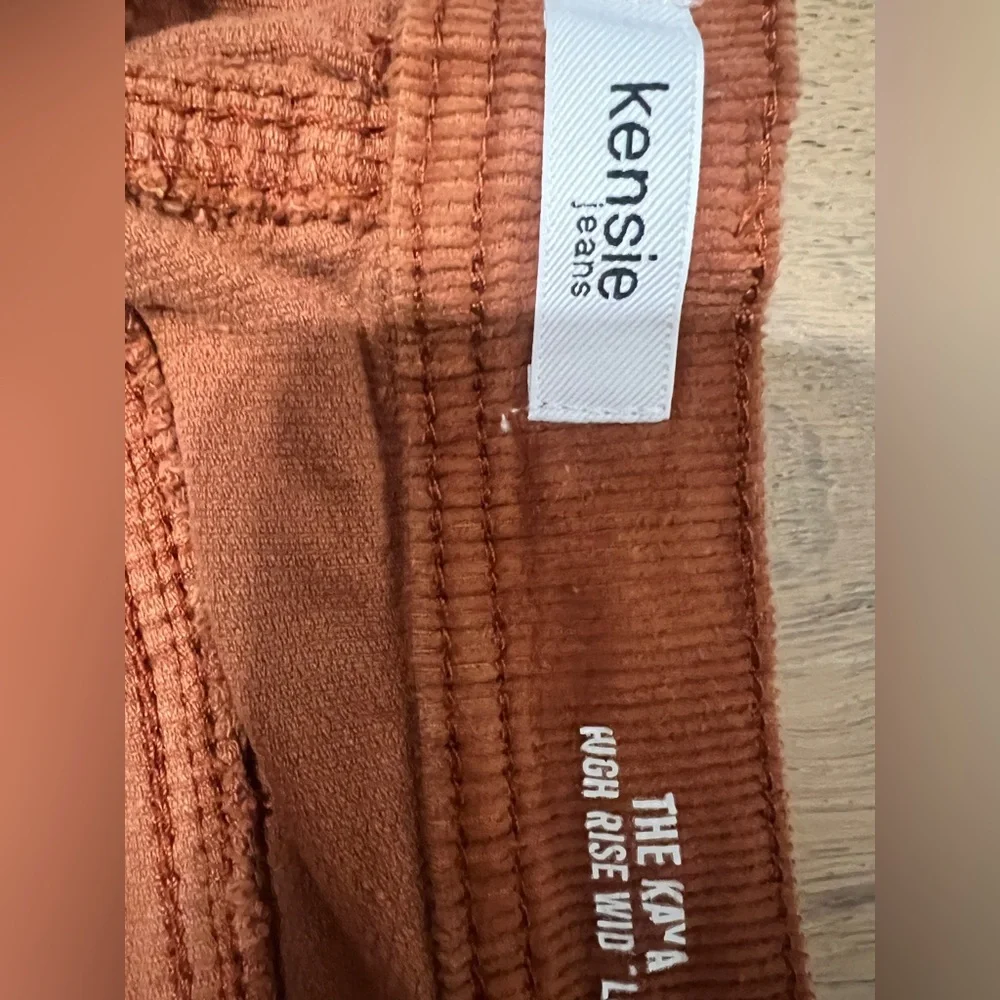 Kensie Kaya Corduroy Wide Leg Jeans - Picture 2 of 7